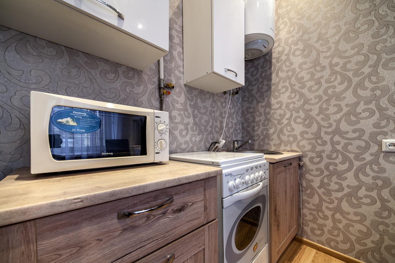 Historic Apartmets Lviv Bagian luar foto